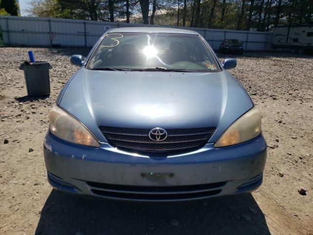 2004 Toyota Camry LE