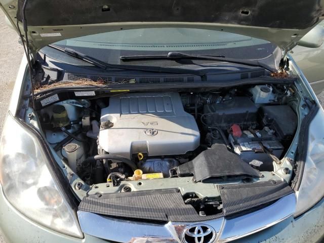 2008 Toyota Sienna XLE