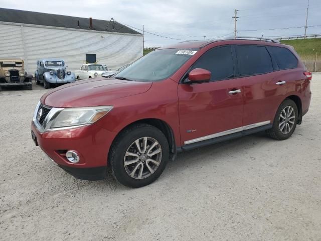 2014 Nissan Pathfinder SV Hybrid