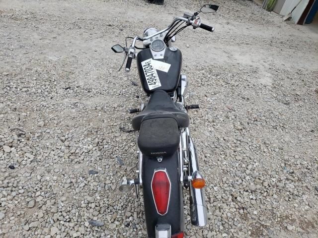 2005 Honda VT750 CA