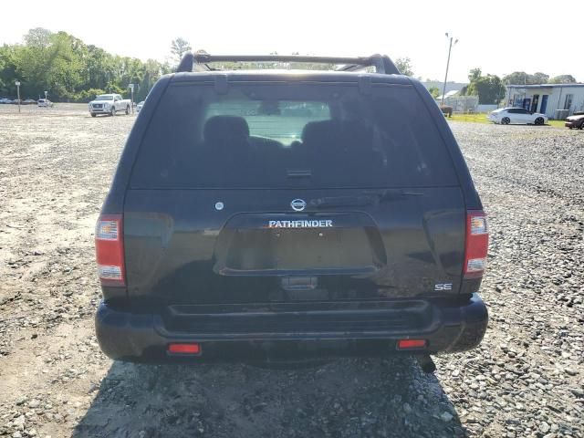 2004 Nissan Pathfinder LE