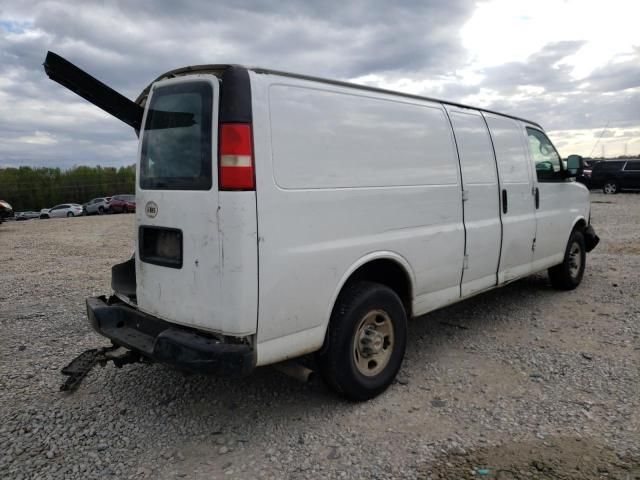 2011 Chevrolet Express G2500