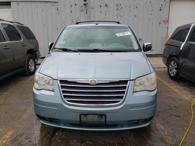 2008 Chrysler Town & Country Touring