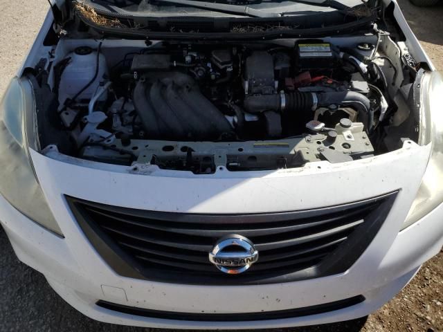 2013 Nissan Versa S