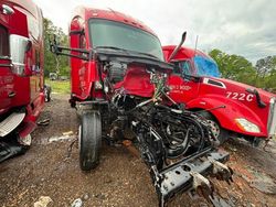 Vehiculos salvage en venta de Copart Hueytown, AL: 2016 Kenworth Construction T680