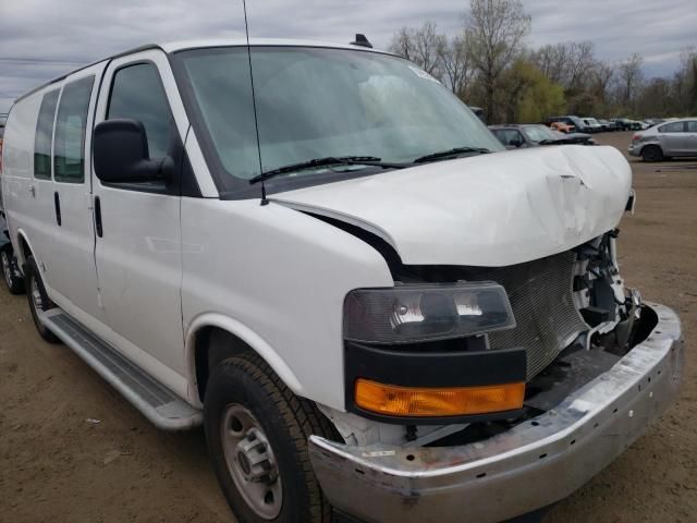 2020 Chevrolet Express G2500