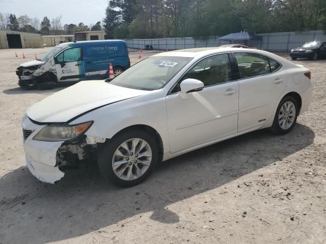 2013 Lexus ES 300H