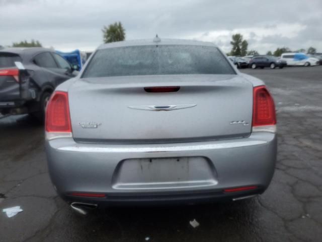 2016 Chrysler 300C