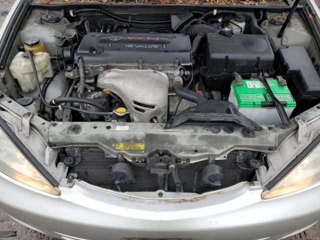 2004 Toyota Camry LE