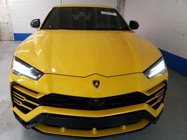 2020 Lamborghini Urus