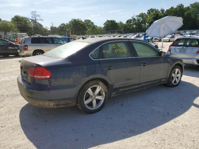 2014 Volkswagen Passat S