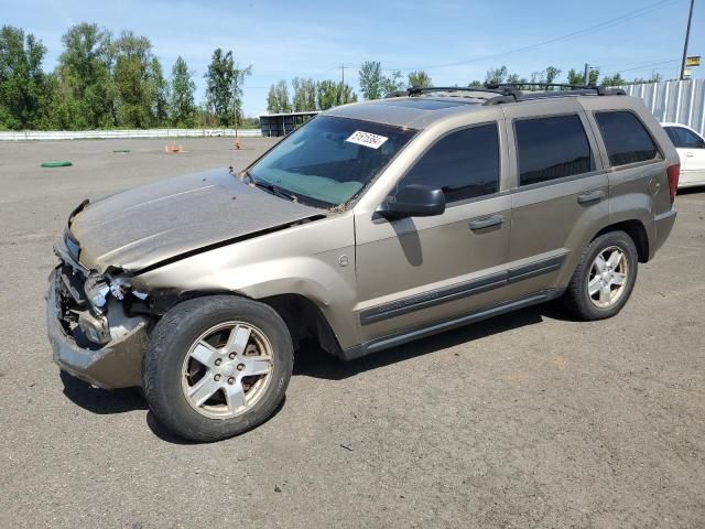 2005 Jeep Grand Cherokee Laredo