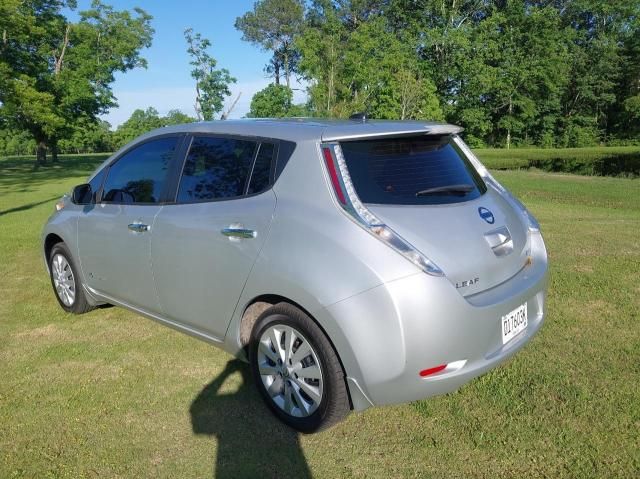 2016 Nissan Leaf S