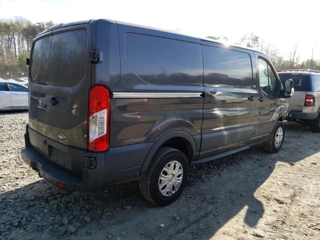 2017 Ford Transit T-250