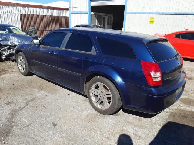 2006 Dodge Magnum SE