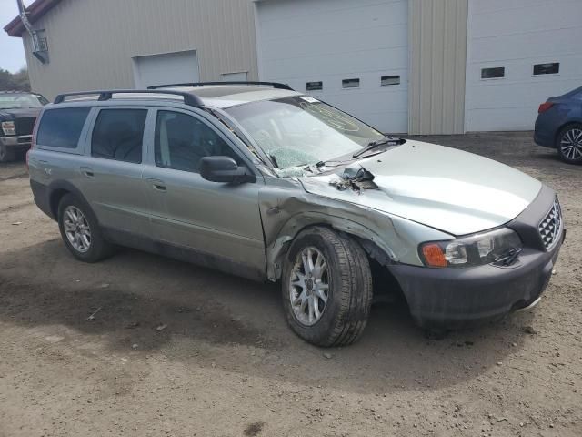 2004 Volvo XC70