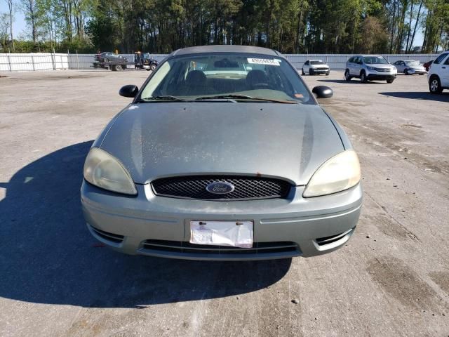 2006 Ford Taurus SE