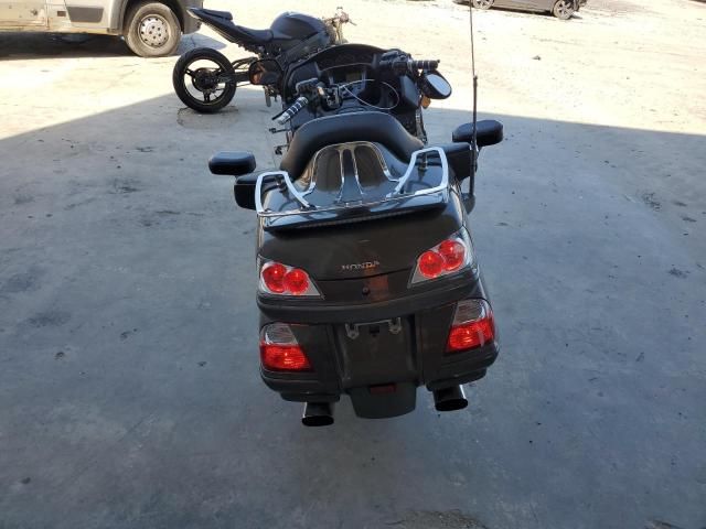 2009 Honda GL1800