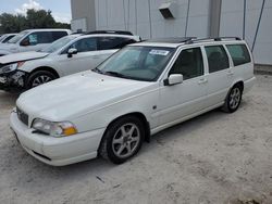 Carros salvage a la venta en subasta: 2000 Volvo V70 Base