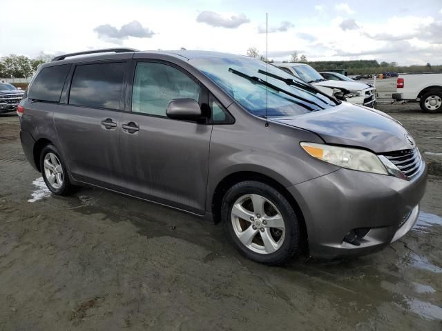 2011 Toyota Sienna LE