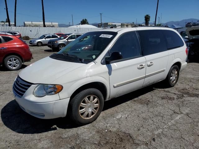 2006 Chrysler Town & Country Touring