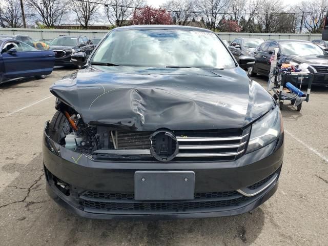 2012 Volkswagen Passat SE