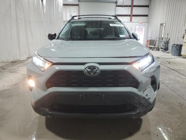 2020 Toyota Rav4 XLE