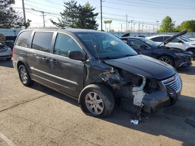 2012 Chrysler Town & Country Touring