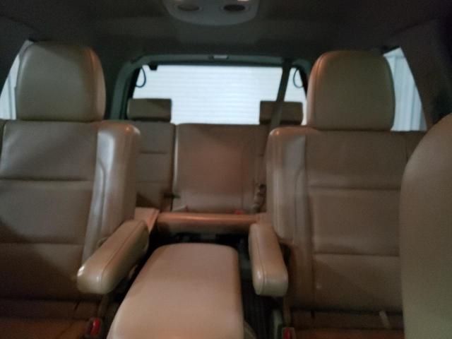 2013 Nissan Armada Platinum