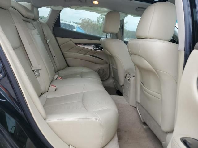 2011 Infiniti M37