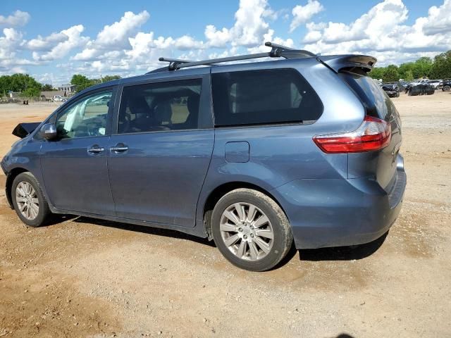 2015 Toyota Sienna XLE