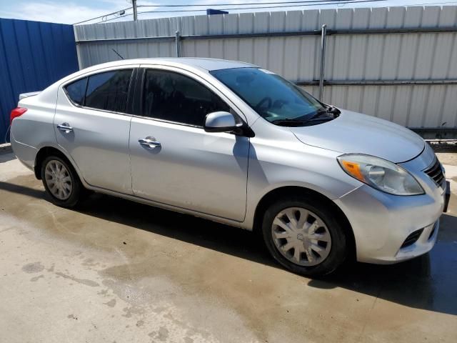 2013 Nissan Versa S