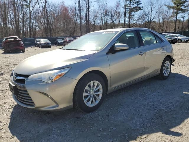 2017 Toyota Camry LE