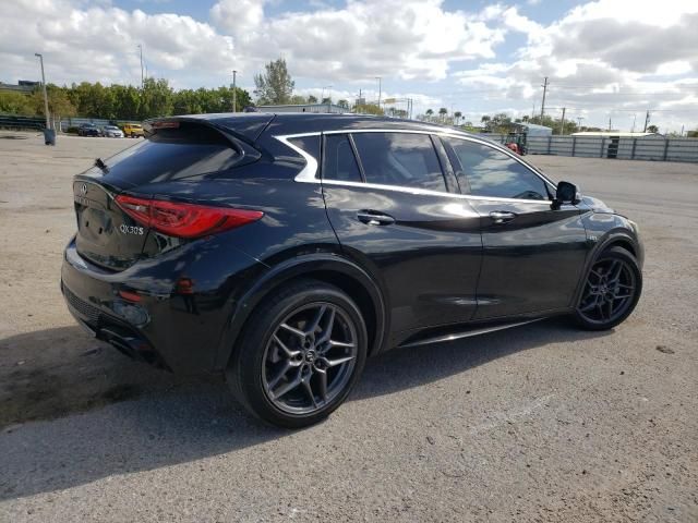 2017 Infiniti QX30 Base