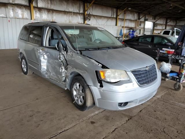 2010 Chrysler Town & Country Touring