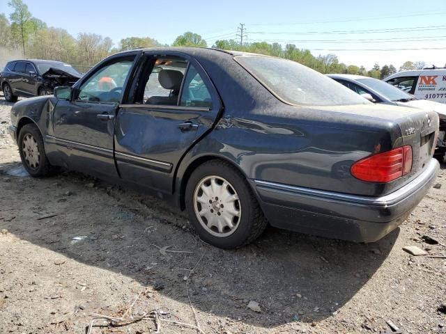 1998 Mercedes-Benz E 320