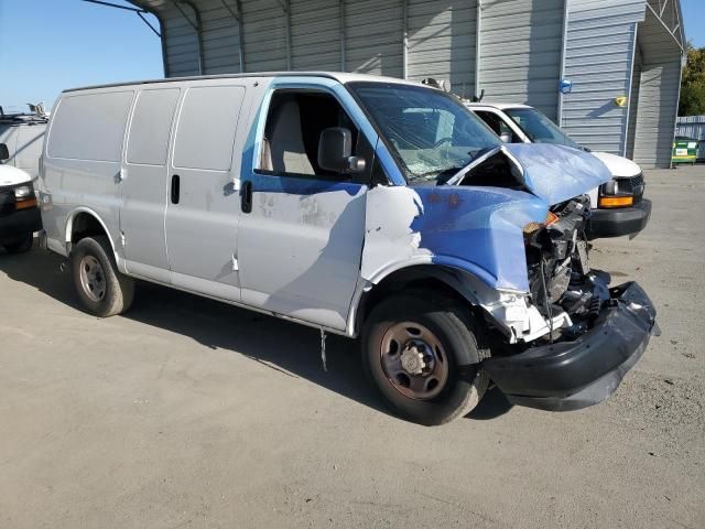 2020 Chevrolet Express G2500