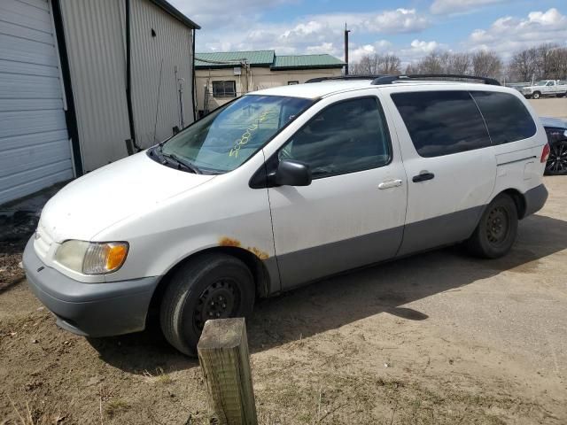 2001 Toyota Sienna LE