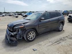 Salvage cars for sale at Arcadia, FL auction: 2015 Jeep Cherokee Latitude