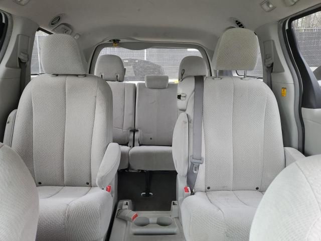 2011 Toyota Sienna Base