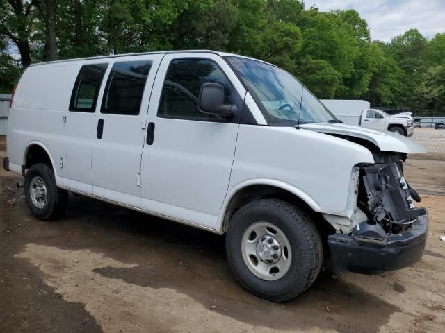 2016 Chevrolet Express G2500