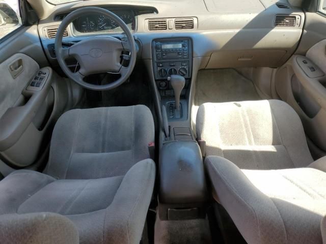 2000 Toyota Camry CE