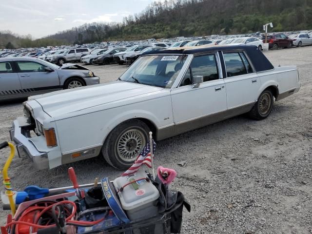 1989 Lincoln Town Car Signature