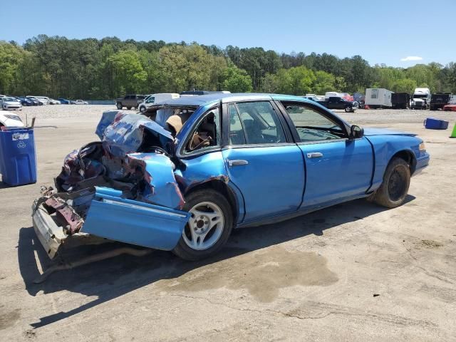 1997 Ford Crown Victoria LX