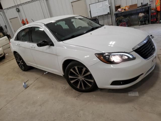 2014 Chrysler 200 Touring