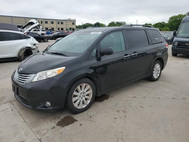 2011 Toyota Sienna XLE