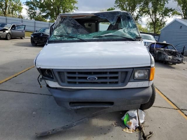 2003 Ford Econoline E150 Van