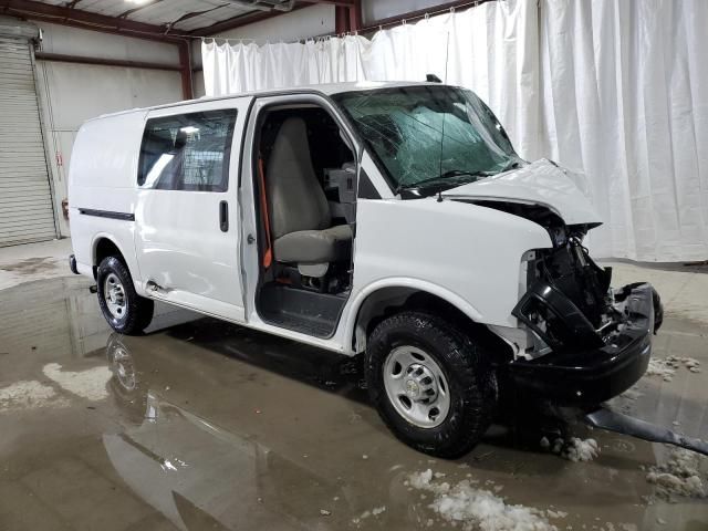 2020 Chevrolet Express G2500