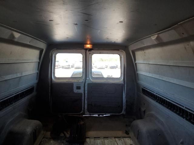 2014 Ford Econoline E250 Van