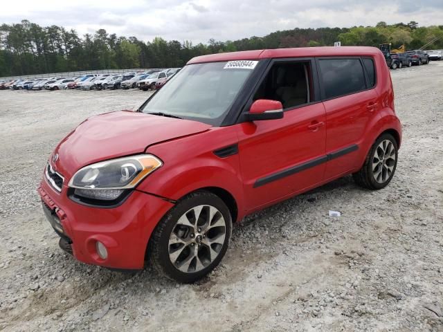 2013 KIA Soul +